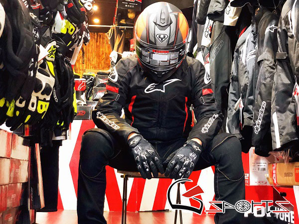 Tư vấn cách chọn quần áo bảo hộ moto đi phượt tốt nhất tại Hà Nội