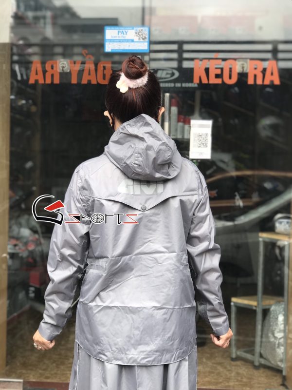 Áo mưa bộ cho nữ GIVI EAS10 (Màu xám bạc)