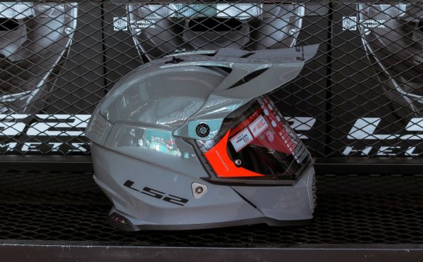 Mũ bảo hiểm Fullface Dual Sport LS2 PIONEER MX436 Nardo Grey