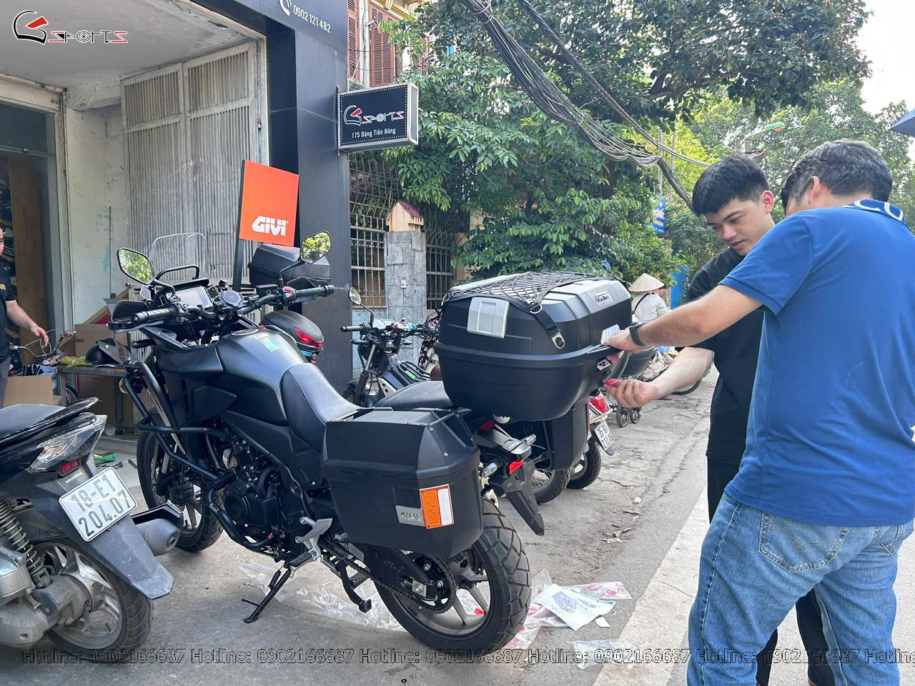 CB500x lap thung dung do givi