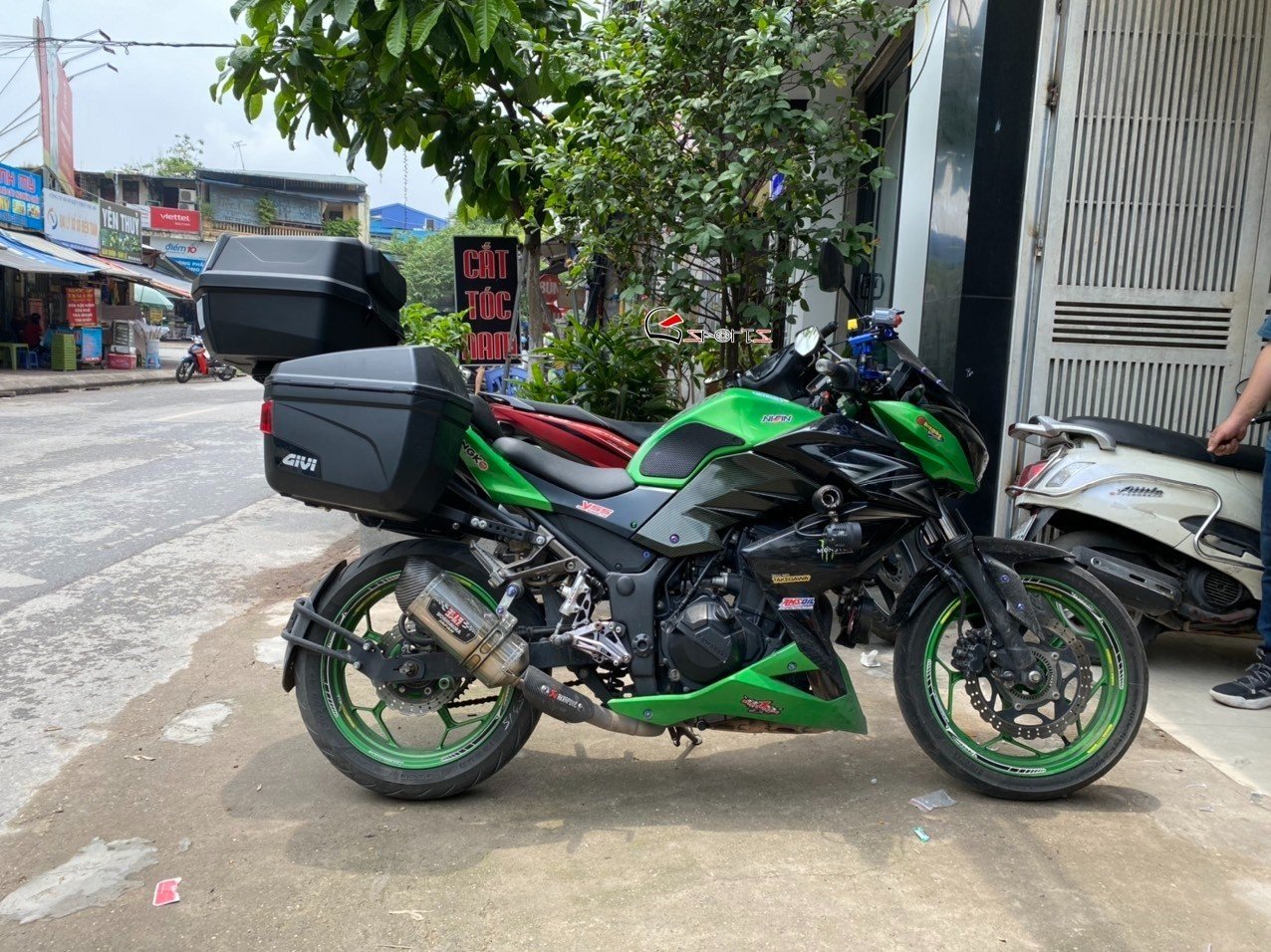Thung hong E23N tai Gsports