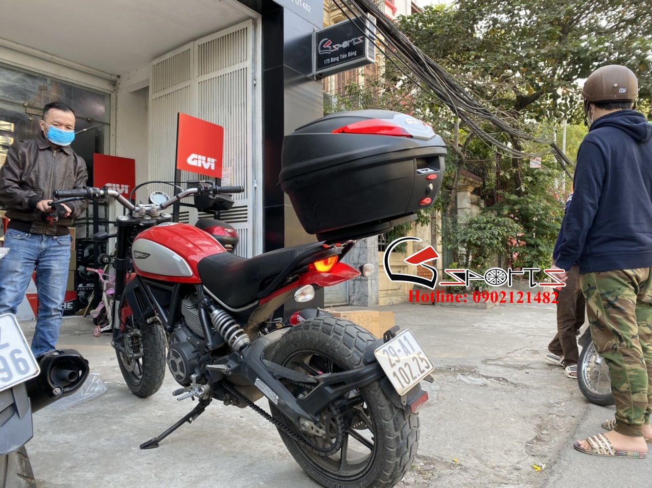 thung givi b360n lap ducati scambler 8