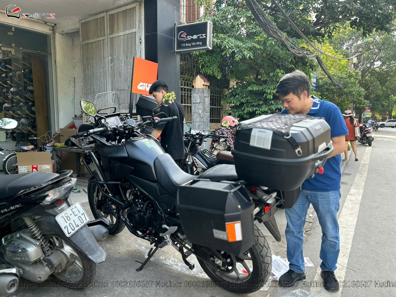 Honda CB500X lắp combo 3 thùng Givi Honda CB500X lắp combo 3 thùng Givi