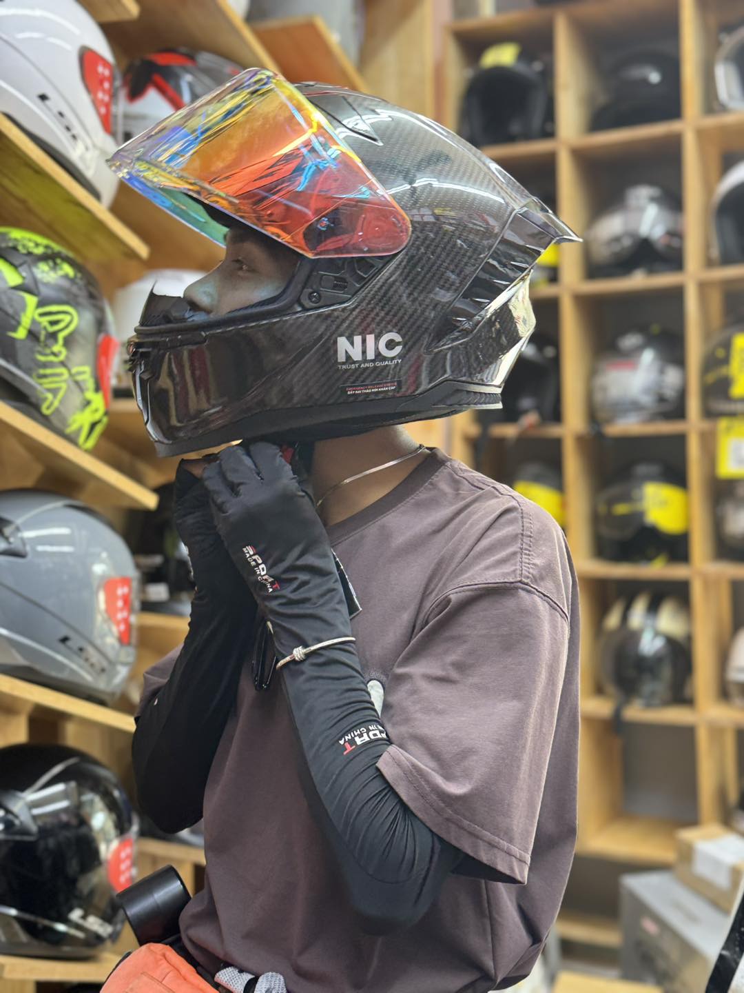Mu bao hiem NIC N01 F