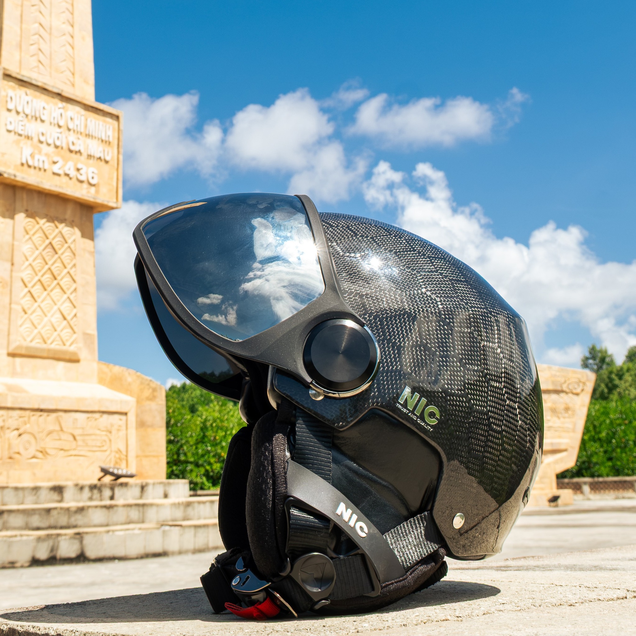 Mu bao hiem NIC N12 carbon thoang mat Mu bao hiem NIC N12 carbon thoang mat