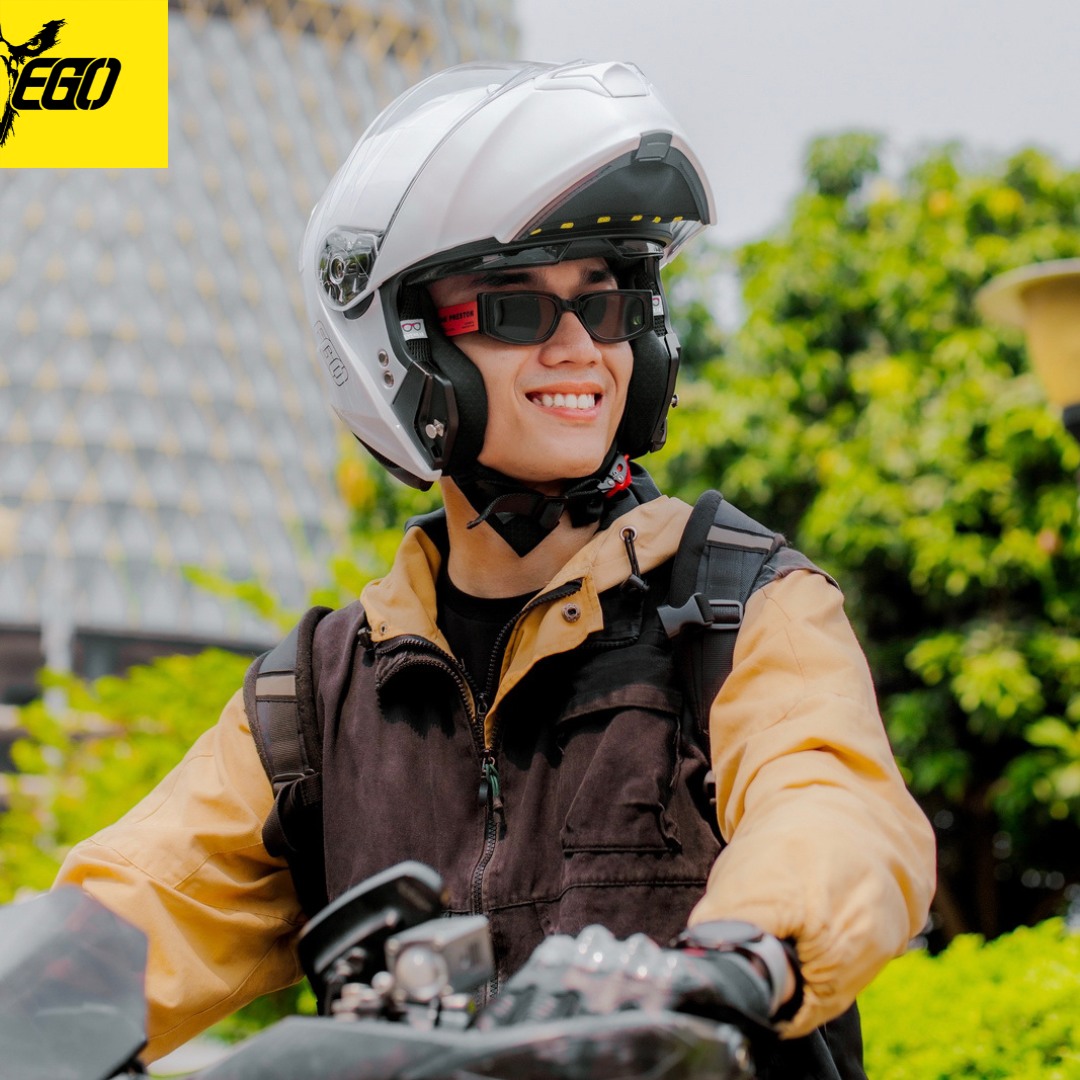 Mu bao hiem EGO E91 lat ham