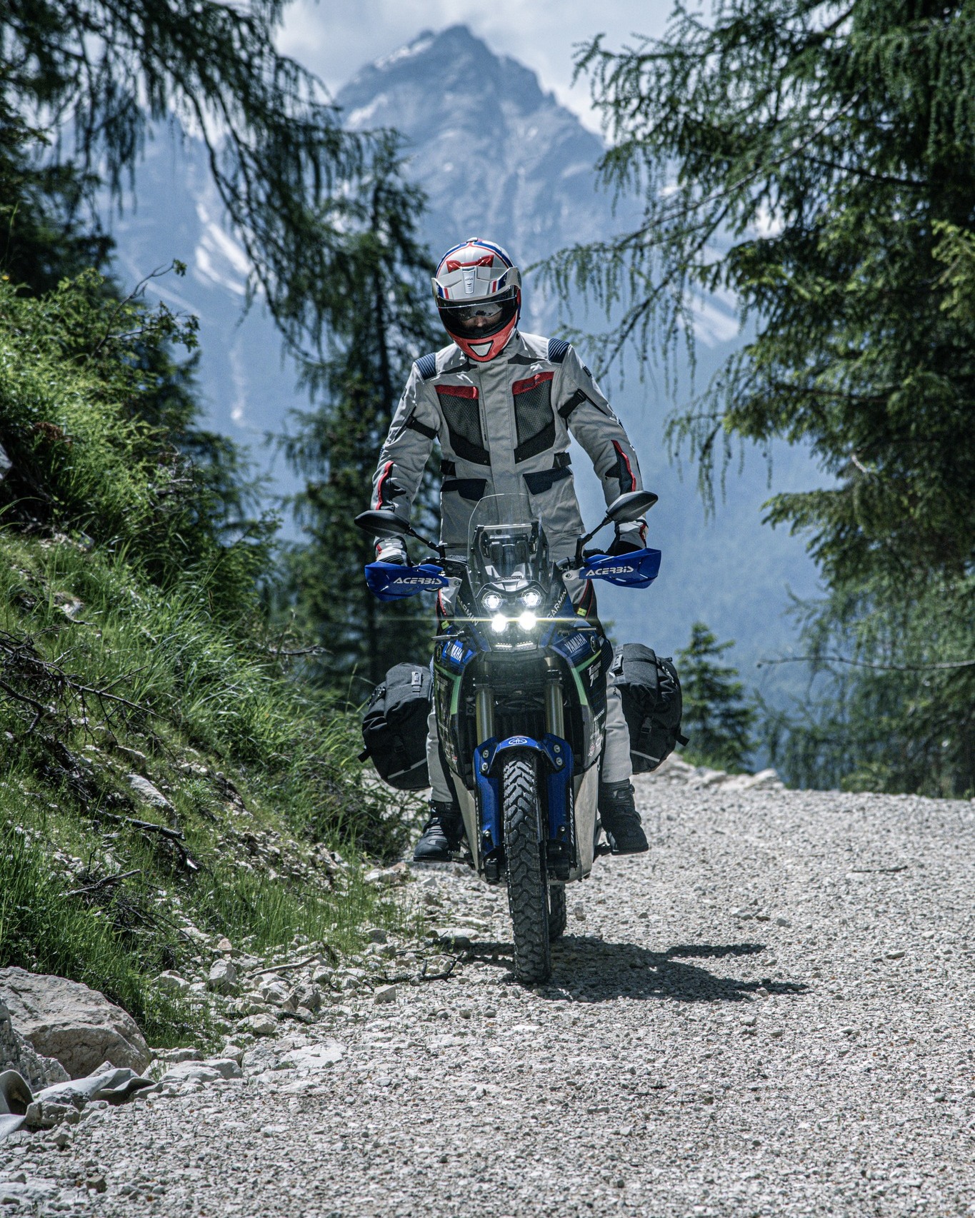 Ao giap bao ho ADV HEVIK chinh hang.