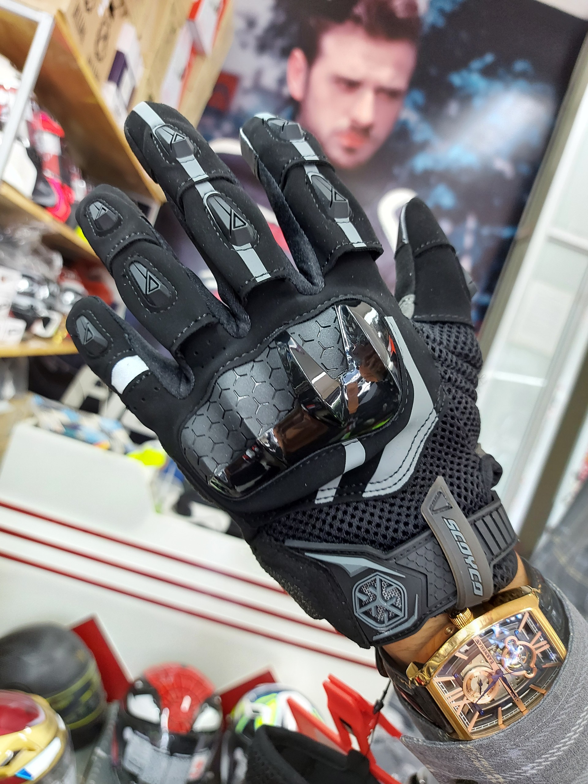 Gang tay SCOYCO MC177 chinh hang