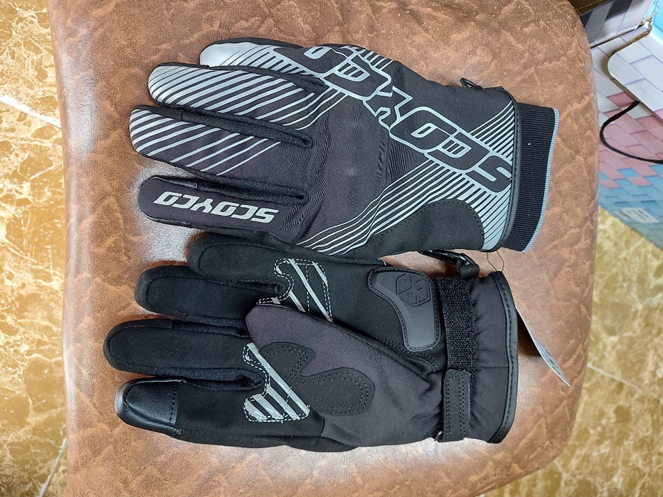 Gang tay chong nuoc mem nhe SCOYCO MC130