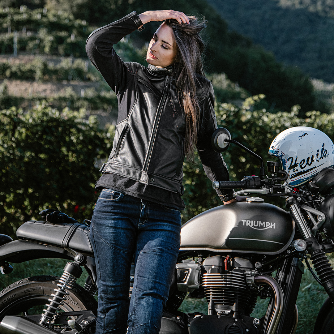 Set giap HEVIK classic cho nu. Set giap HEVIK classic cho nu.