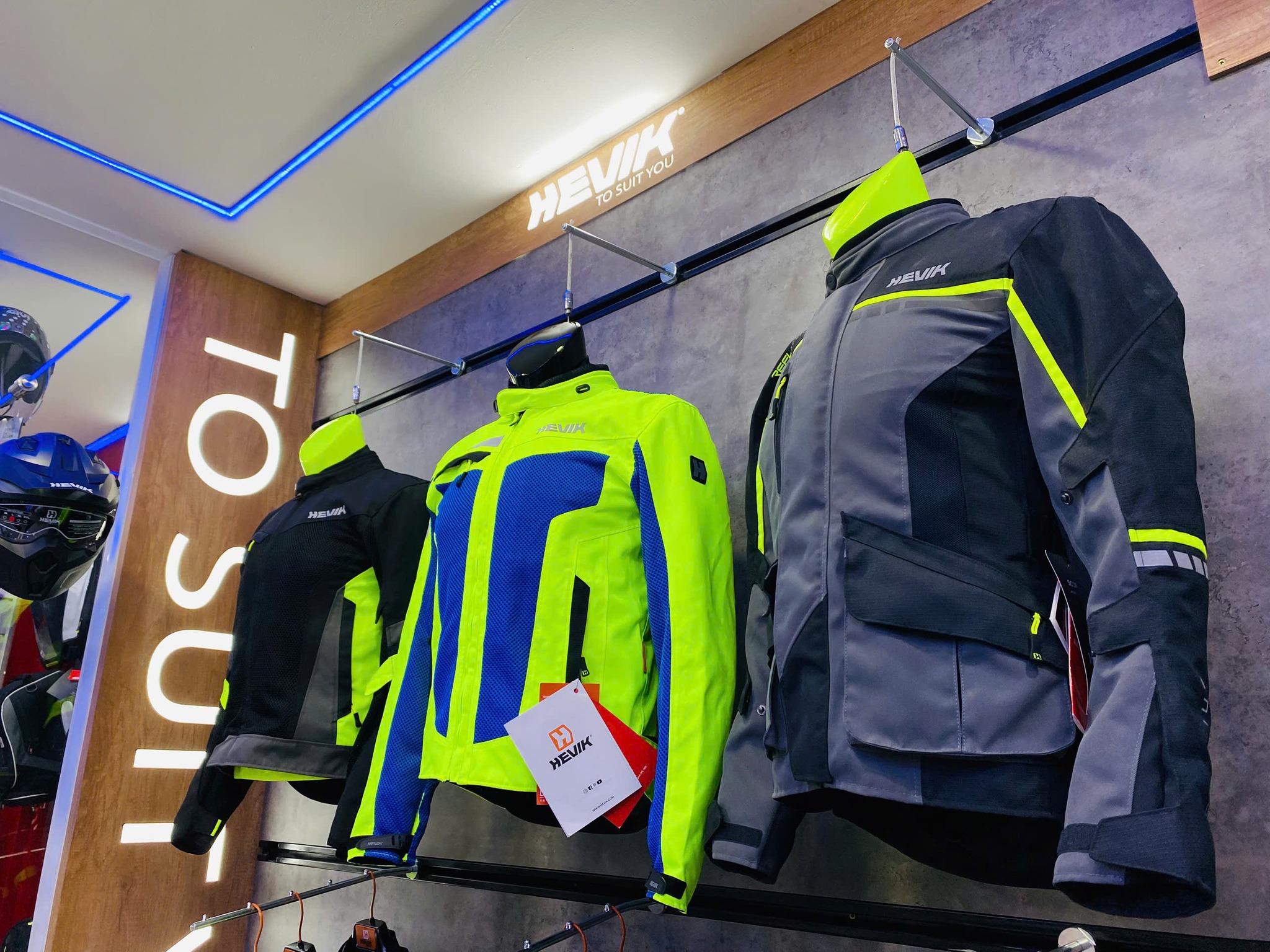 ao giap motor hevik 13