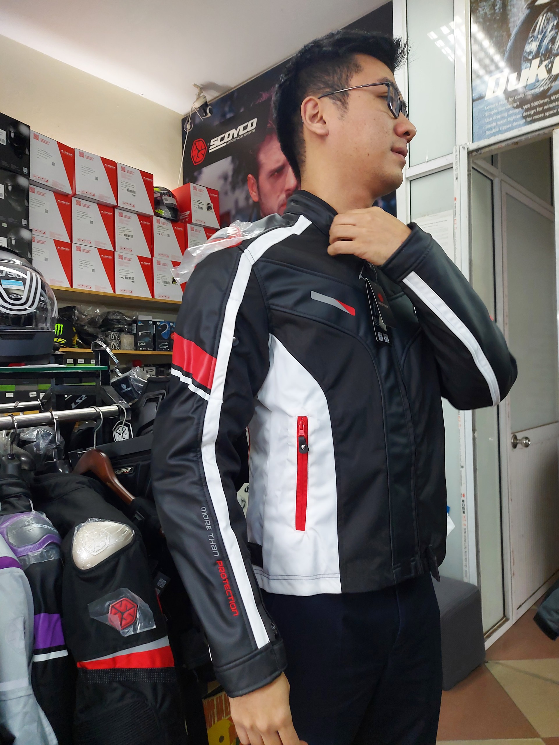 quan ao giap motor scoyco gsports 3