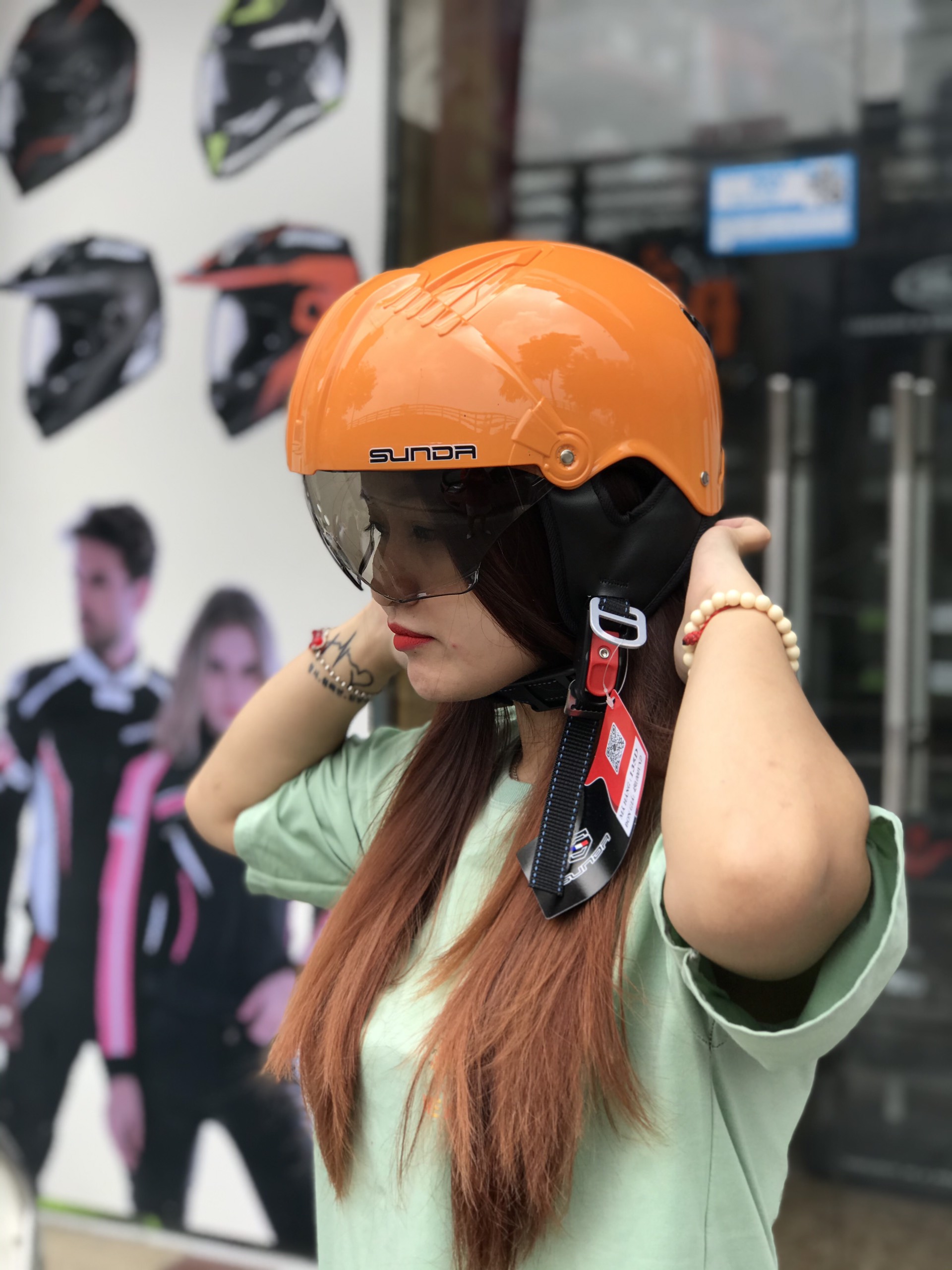 Mu bao hiem SUNDA 135D kinh am