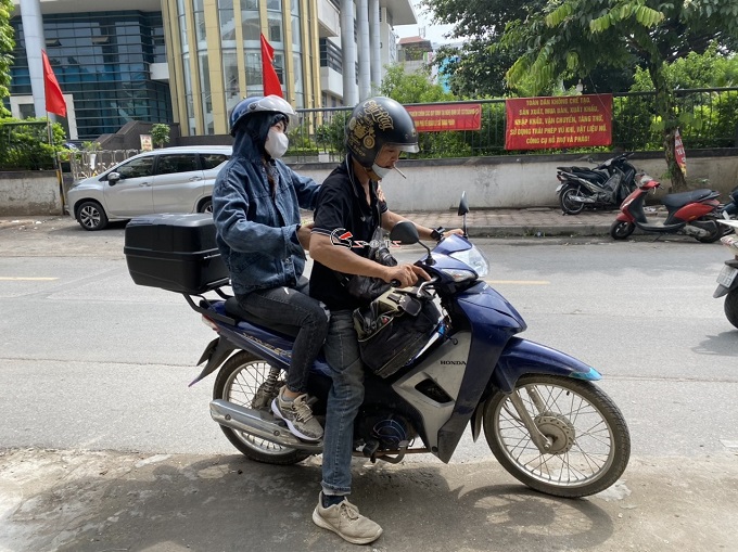 Thùng Givi B33N2M lên cho khách đựng đồ cá nhân thung givi lap xe wavealpha 3